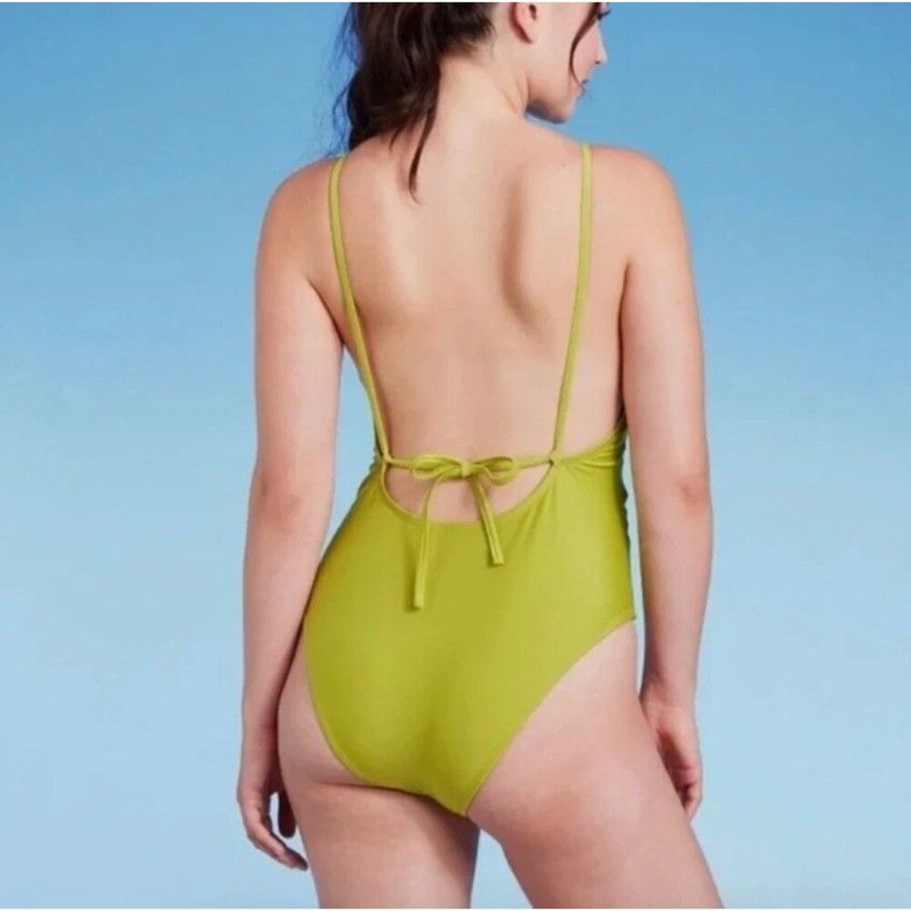 NWT Wild Fable Green Ring Front Cut Out One Piece Swimsuit Sz XXS